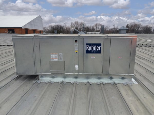 Rohner-air-makeup-unit-on-rooftop