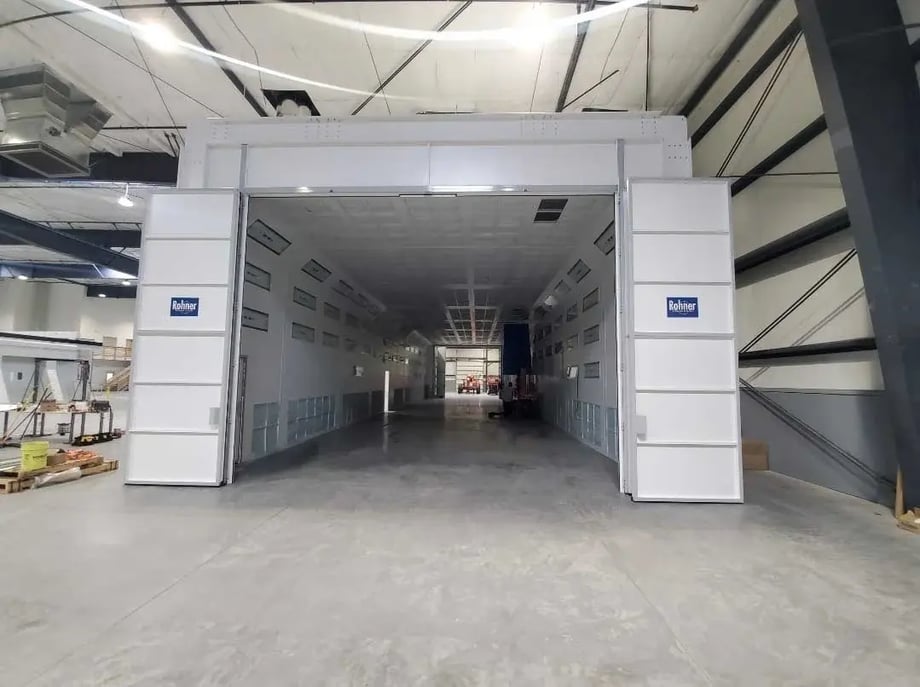 Full Downdraft Paint Booths for Trucks and Large Equipment